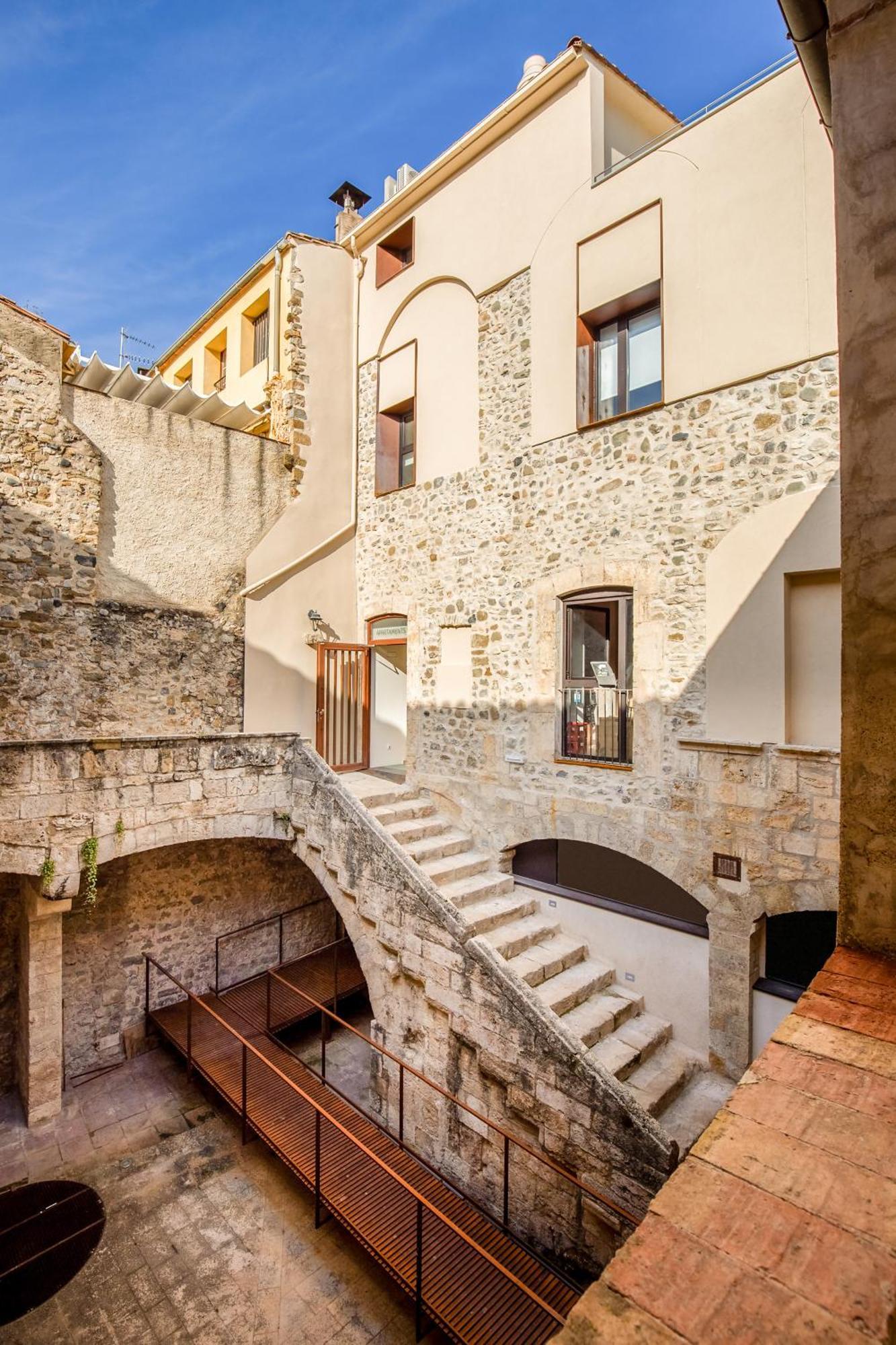 Can Cintet 3 Apartamento Con Terraza En バサルー エクステリア 写真